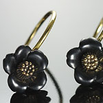 GLENN グレン ピアス GL-0268C 椿（つばき）