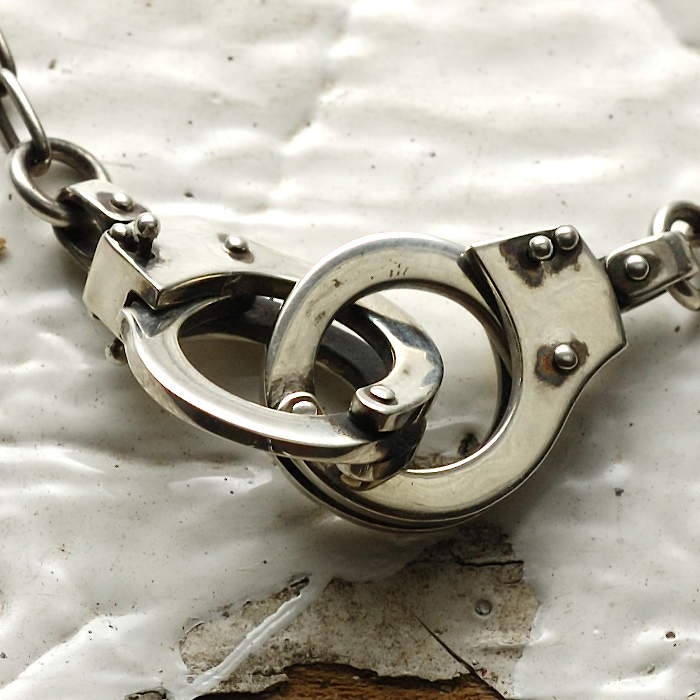 amp japan 8AH-173 Handcuffs necklace item photo3
