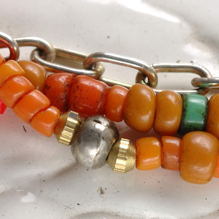 on the sunny side of the street 110-115 Org item photo3