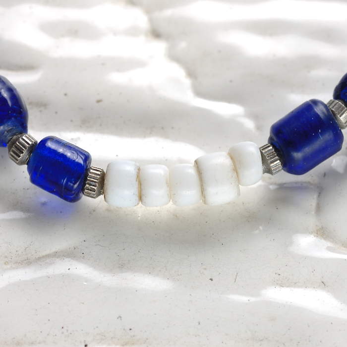 on the sunny side of the street 110-118 item photo4