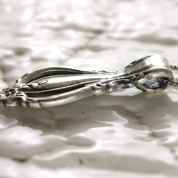 on the sunny side of the street 110-122 item photo5