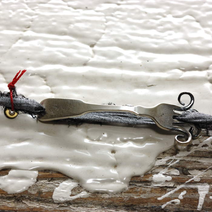 on the sunny side of the street 110-212 Silver gray item photo2