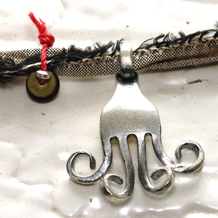 on the sunny side of the street 110-217 Beige item photo2