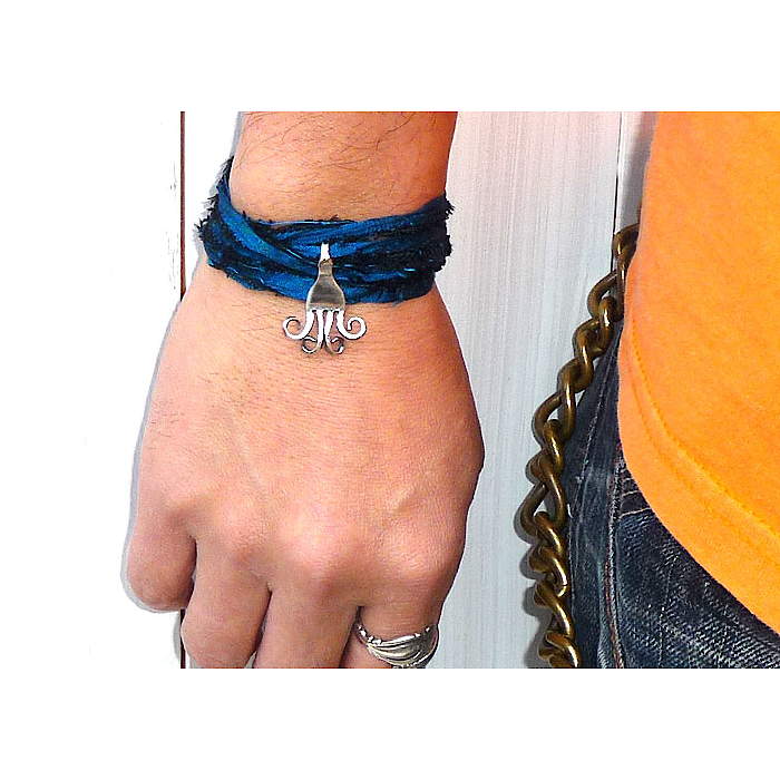 on the sunny side of the street 110-217 Emerald item photo3