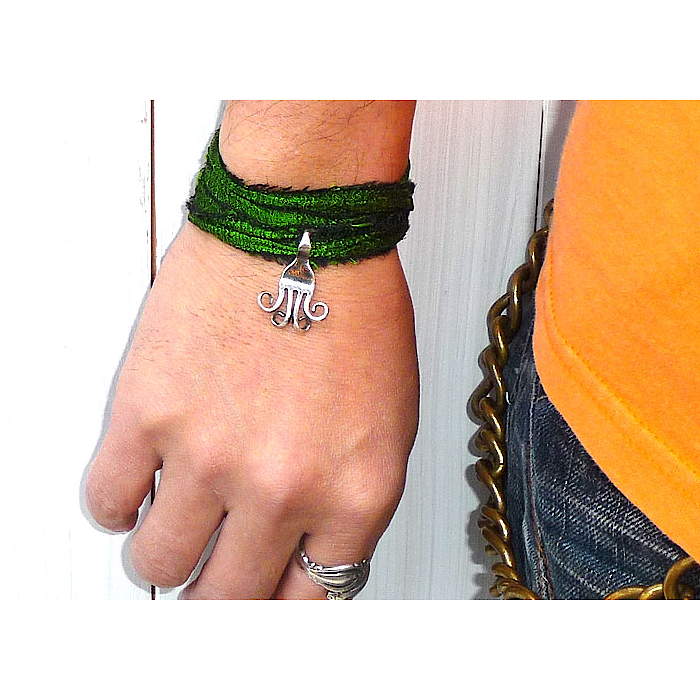 on the sunny side of the street 110-217 Green item photo3