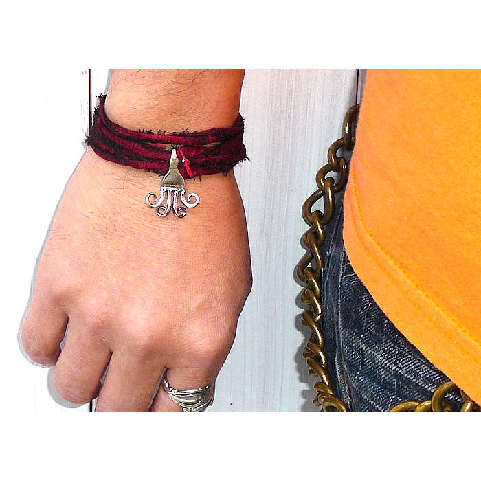 on the sunny side of the street 110-217 Red item photo3