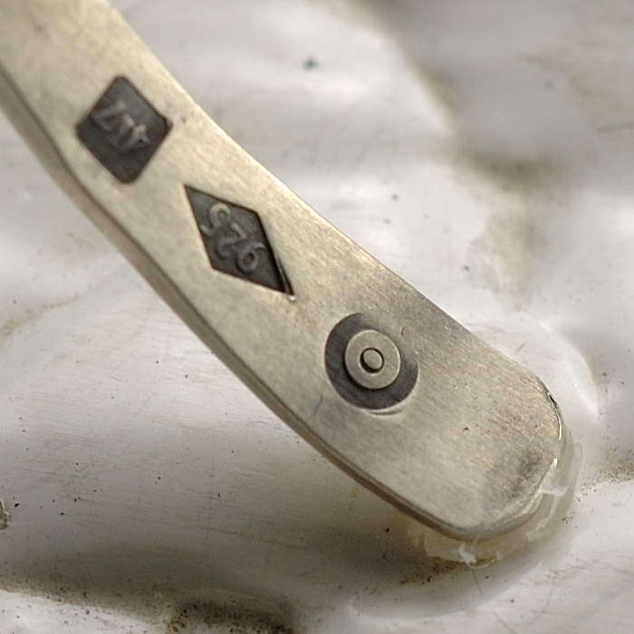 on the sunny side of the street 110-271 item photo3