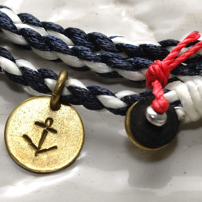 on the sunny side of the street 210-210 Navy x White item photo3