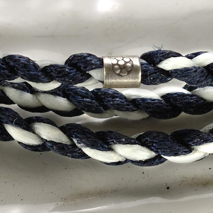 on the sunny side of the street 210-210 Navy x White item photo4