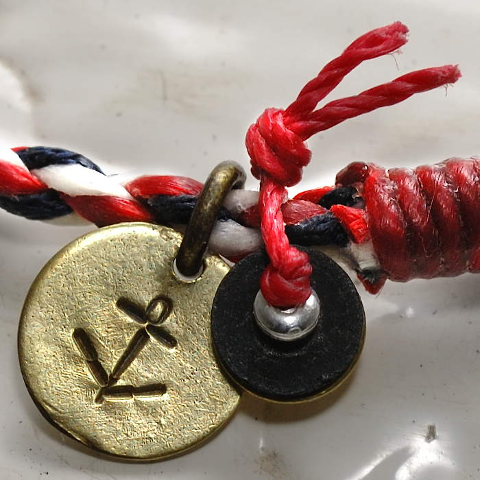 on the sunny side of the street 210-210 Tricolour item photo2