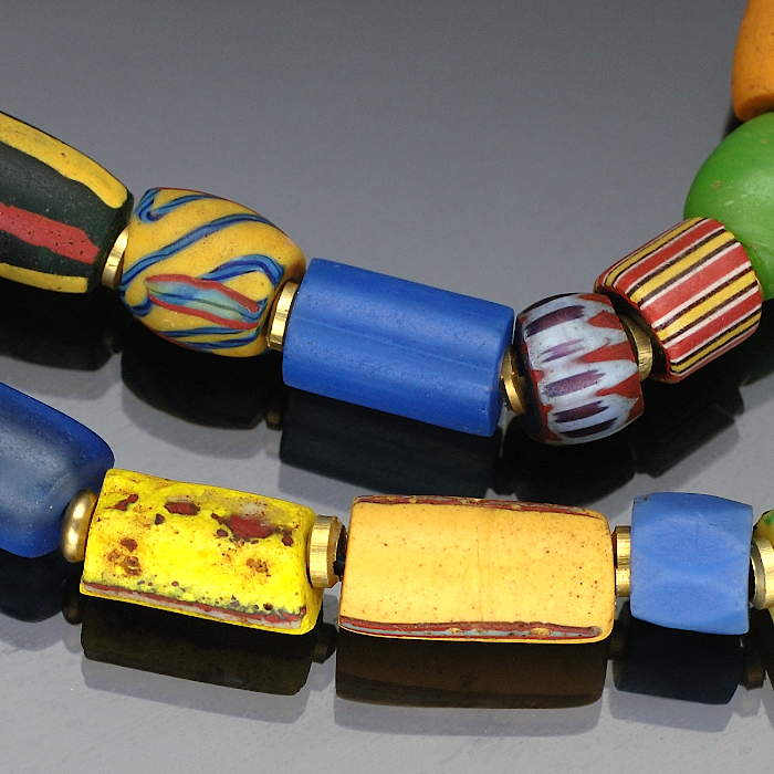 on the sunny side of the street 510-350 Mixed-A item photo6