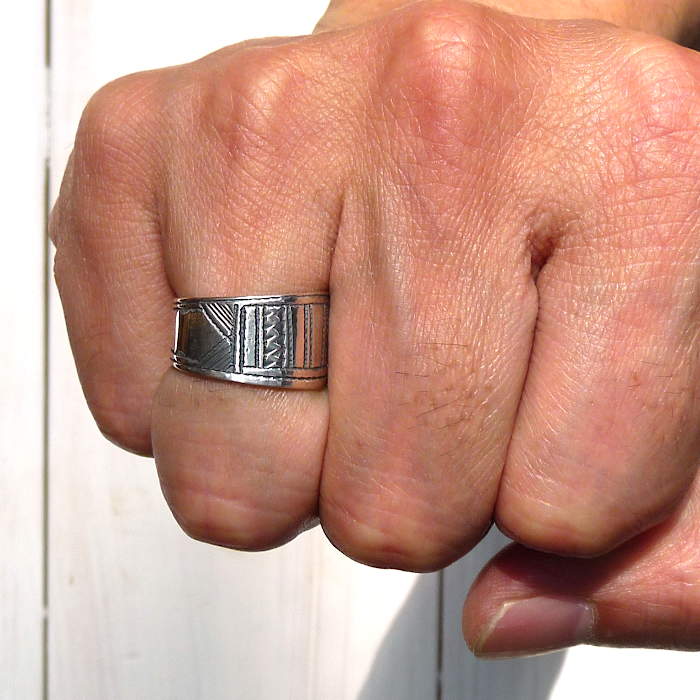 on the sunny side of the street 710-210 item photo3