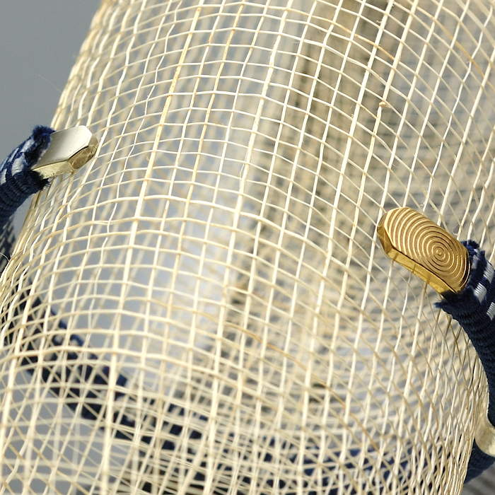 on the sunny side of the street 710-902 blue white item photo3