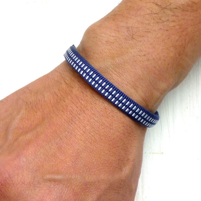 on the sunny side of the street 710-902 blue white item photo4