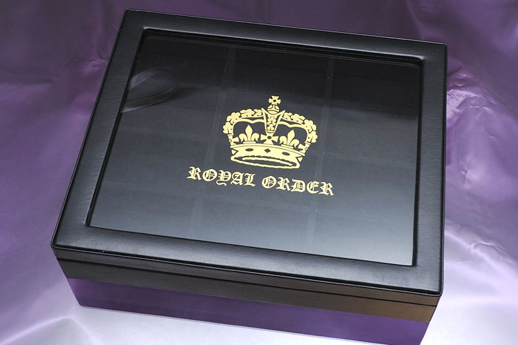Royal Order Show Case 大 item photo1